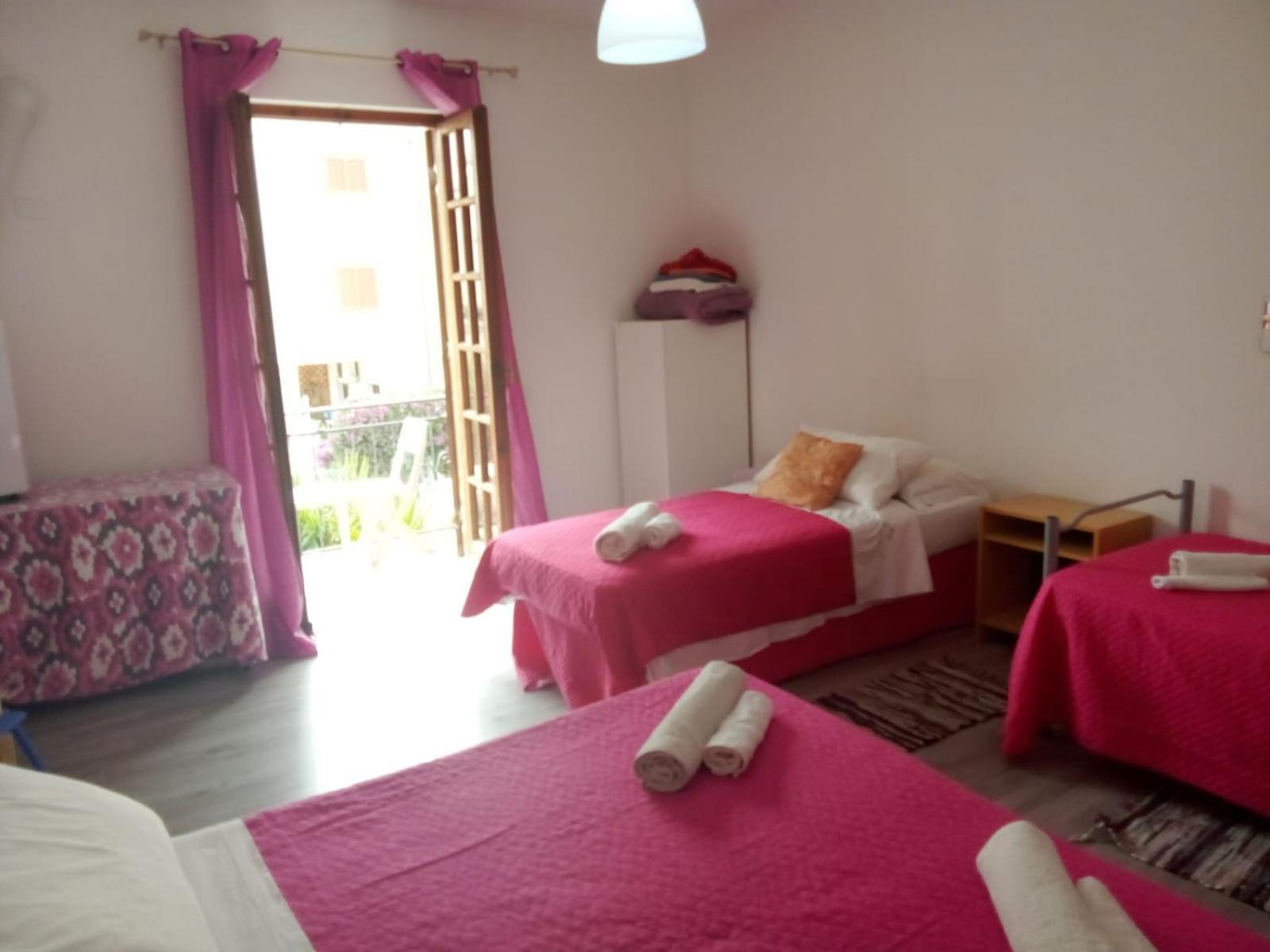 Privatunterkunft Smeralda Room's *